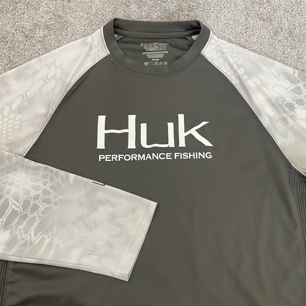 Huk Shirt Mens Medium Fishing Performance Grey White Scale Pattern Long Sleeve